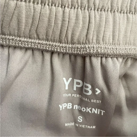 Abercrombie & Fitch YPB NeoKnit Easy Shell Tank & Skirt Set - Picture 5 of 6